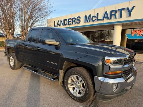 Used 2018 Chevrolet Silverado 1500 LT w/ All Star Edition image 2