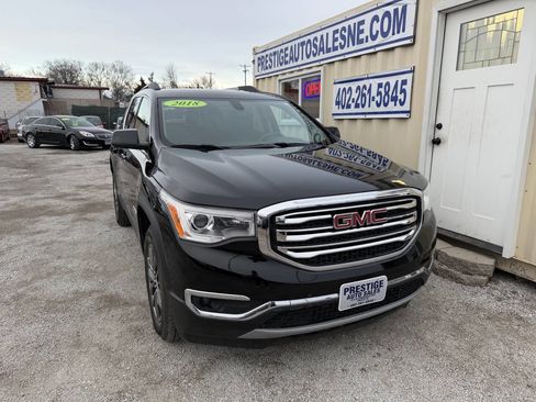 Used 2018 GMC Acadia SLT image 1