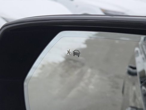 Used 2021 Cadillac Escalade ESV Sport w/ Driver Assist Tech Package image 21