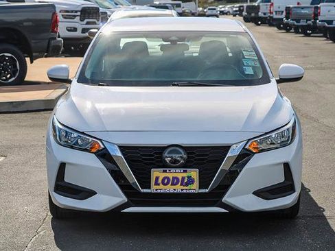 Used 2022 Nissan Sentra SV image 6