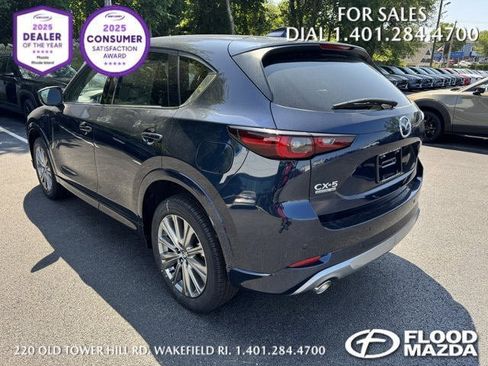 New 2025 MAZDA CX-5 Signature image 17