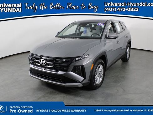 Certified 2026 Hyundai Tucson SE FWD image 1