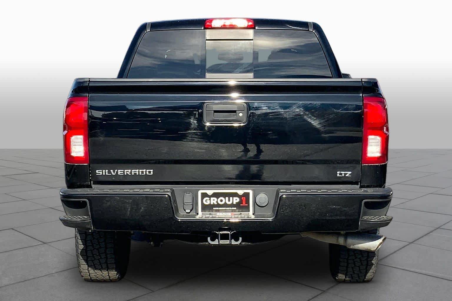 Used 2018 Chevrolet Silverado 1500 LTZ Z71 AWD/4WD image 5