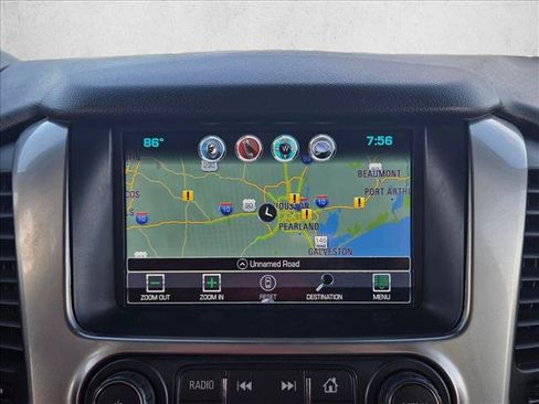 Used 2019 Chevrolet Suburban LT RWD image 12