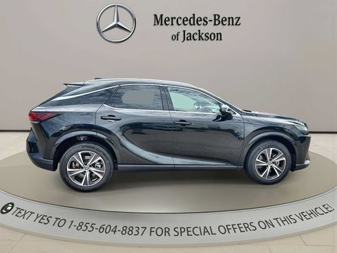 Used 2024 Lexus RX 350 Premium w/ Convenience Package FWD image 9