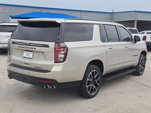 Certified 2024 Chevrolet Suburban RST w/ Sport Performance Package RWD image 3