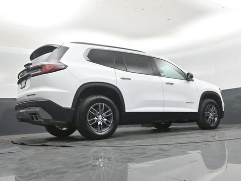 Used 2025 GMC Acadia Elevation FWD image 43