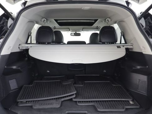 Used 2014 Nissan Rogue SL w/ SL Premium Package AWD/4WD image 19