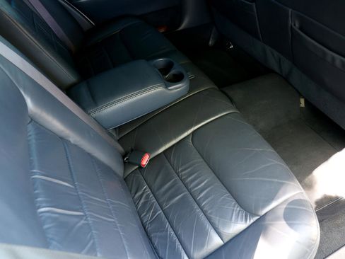 Used 1999 Lincoln Town Car Executive image 19