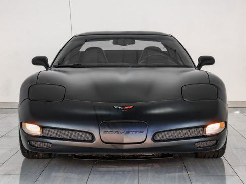 Used 2002 Chevrolet Corvette Z06 w/ Memory Pkg image 3
