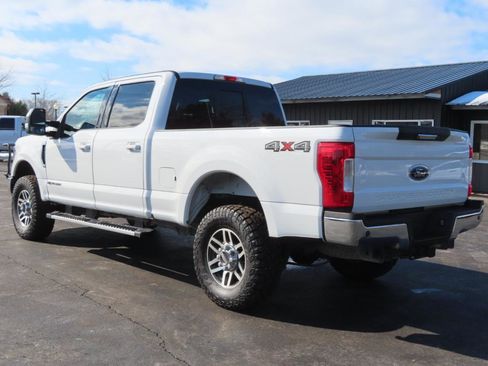 Used 2018 Ford F250 Lariat w/ Camper Package image 4