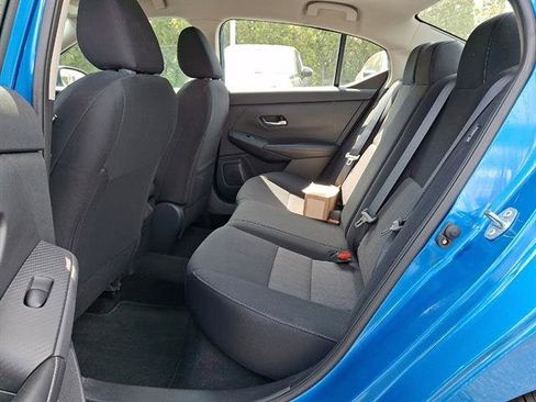Certified 2023 Nissan Sentra SV FWD image 10