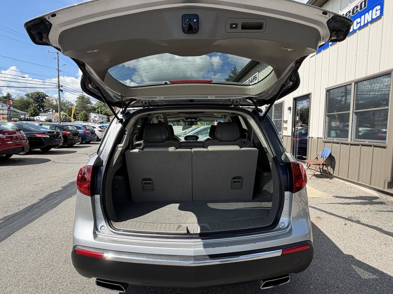 Used 2012 Acura MDX w/ Tech & Entertainment Pkg AWD/4WD image 8