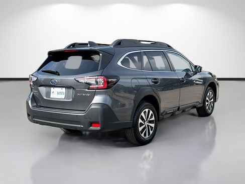 Certified 2025 Subaru Outback Premium AWD/4WD image 3
