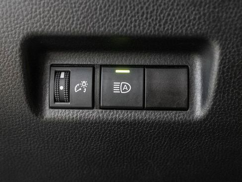 Used 2024 Toyota RAV4 LE image 21