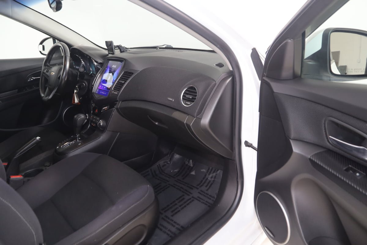 Used 2014 Chevrolet Cruze LT w/ All-Star Edition FWD image 34