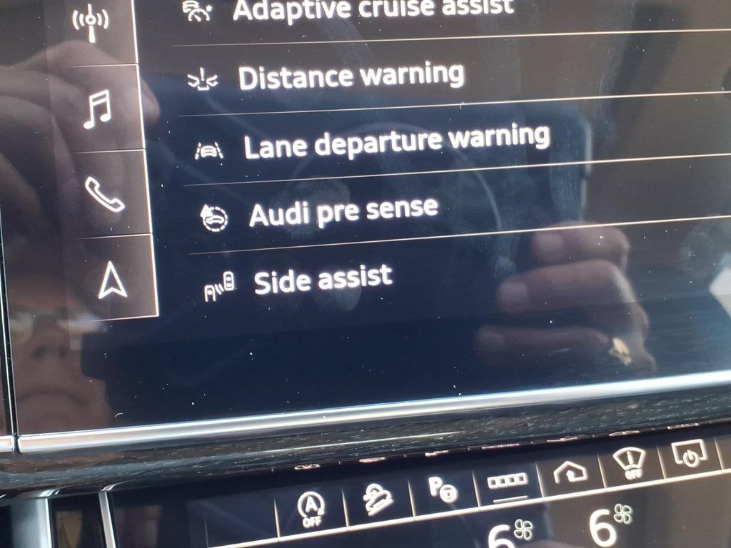 Used 2023 Audi Q7 3.0T Prestige AWD/4WD image 31