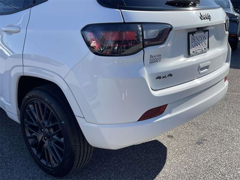 Used 2022 Jeep Compass High Altitude image 10