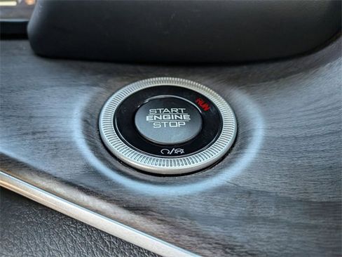 Used 2022 Jeep Grand Cherokee Limited 4xe image 19