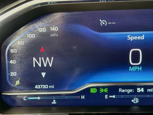 Used 2023 Chevrolet Silverado 1500 RST w/ Max Trailering Package AWD/4WD image 13