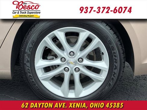 Used 2018 Chevrolet Malibu LT image 7