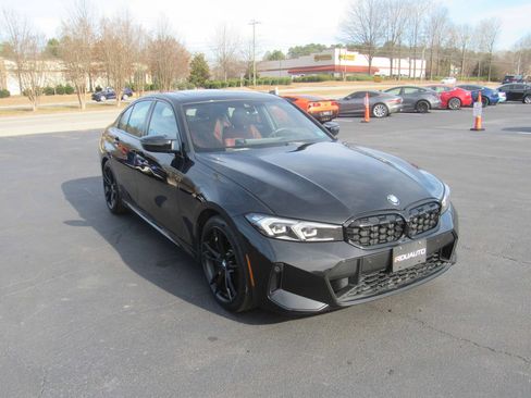 Used 2024 BMW M340i xDrive w/ Driving Assistance Package image 15