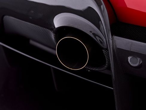 Used 2020 Ferrari 488 Pista Coupe RWD image 35
