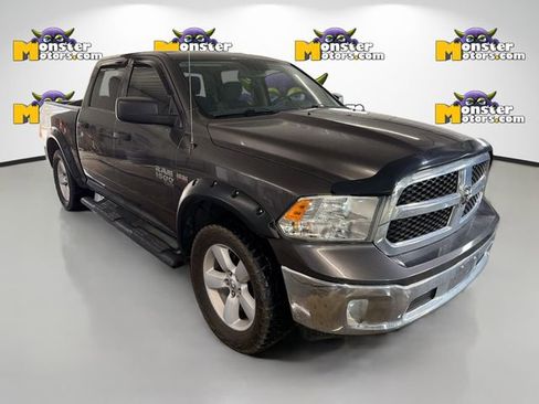 Used 2020 RAM 1500 Tradesman w/ SXT Plus Group image 3