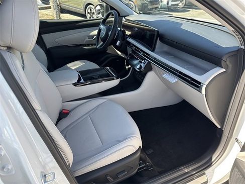 New 2026 Hyundai Tucson Limited image 13