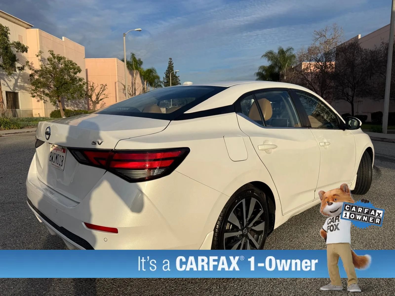 Used 2021 Nissan Sentra SV w/ SV Premium Package FWD image 4