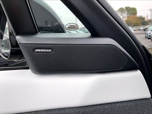 Used 2025 Land Rover Range Rover Sport Dynamic SE image 39