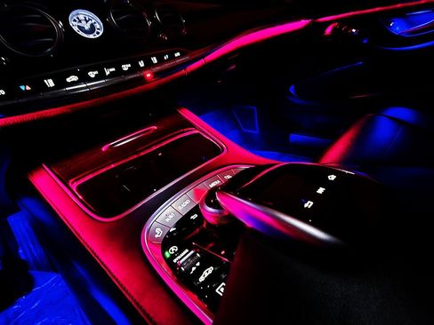 Used 2020 Mercedes-Benz S 560 4MATIC Sedan image 60