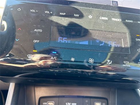 Used 2023 Hyundai Tucson Limited image 23