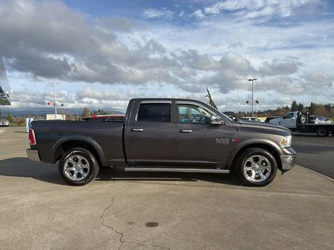 Used 2019 RAM 1500 Laramie w/ Convenience Group image 6