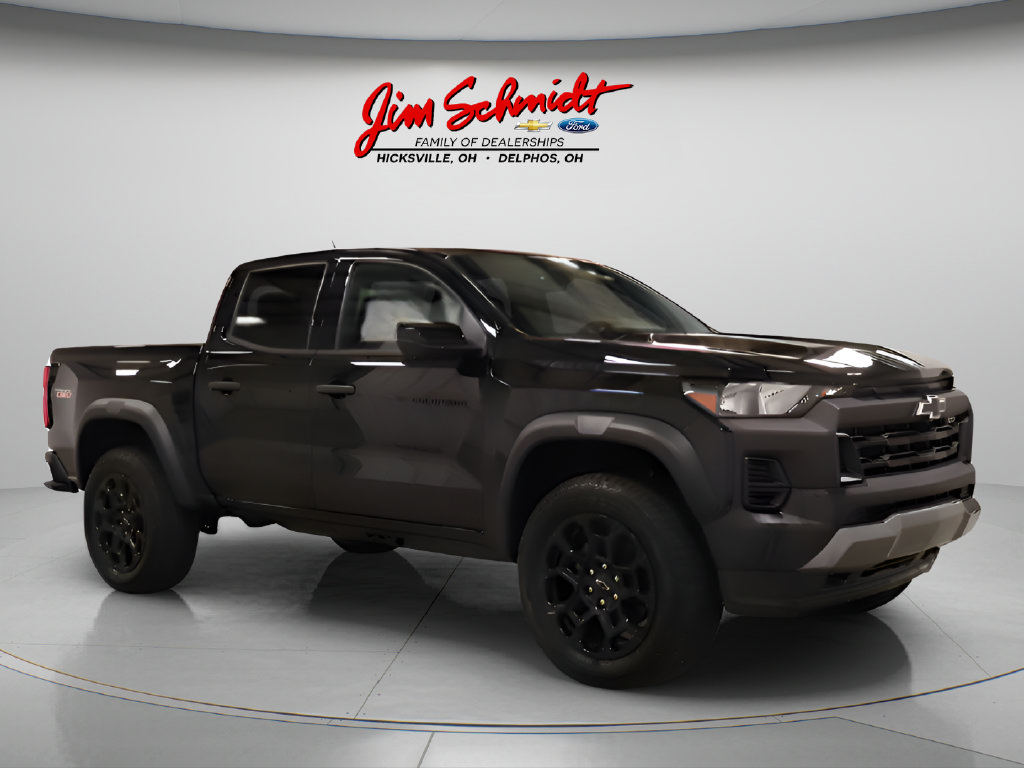 New 2026 Chevrolet Colorado Trail Boss AWD/4WD image 1