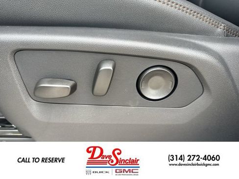 New 2026 GMC Sierra 1500 AT4 w/ AT4 Premium Package AWD/4WD image 12
