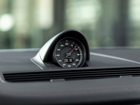 Used 2023 Porsche Panamera Turbo S Executive image 27