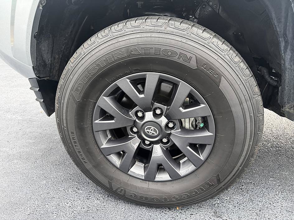 Certified 2023 Toyota Tacoma SR5 w/ Technology Package RWD image 25