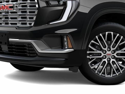 Used 2025 GMC Acadia Denali image 7