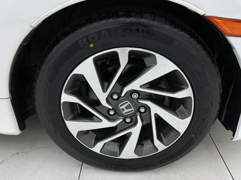 Used 2017 Honda Civic EX image 45