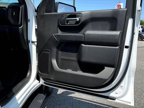 Used 2025 GMC Sierra 1500 Pro w/ Pro Value Package image 25