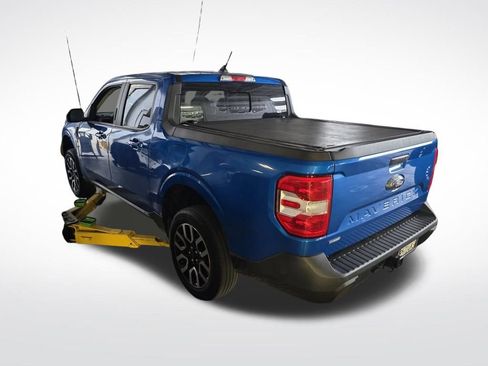 Used 2022 Ford Maverick Lariat image 6