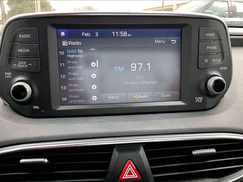 Used 2020 Hyundai Santa Fe SEL w/ Convenience + Premium Package image 31