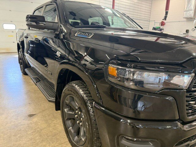 Used 2026 RAM 1500 Big Horn AWD/4WD image 3