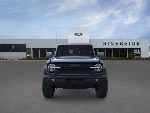 New 2025 Ford Bronco Outer Banks w/ Sasquatch Package image 6