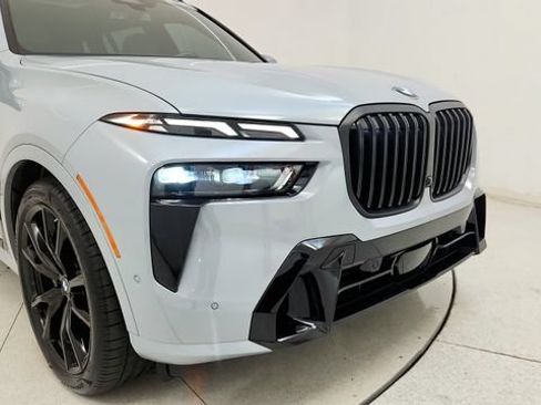 Used 2025 BMW X7 xDrive40i w/ Executive Package AWD/4WD image 22