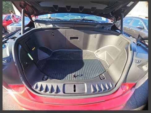 Used 2024 Ford F150 Lightning XLT image 17