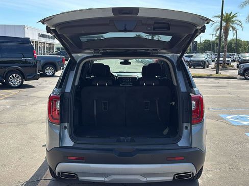 Certified 2023 GMC Acadia SLE w/ Driver Convenience Package FWD image 18