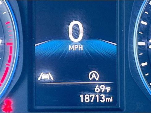 Used 2023 Hyundai Kona SEL w/ Convenience Package image 12