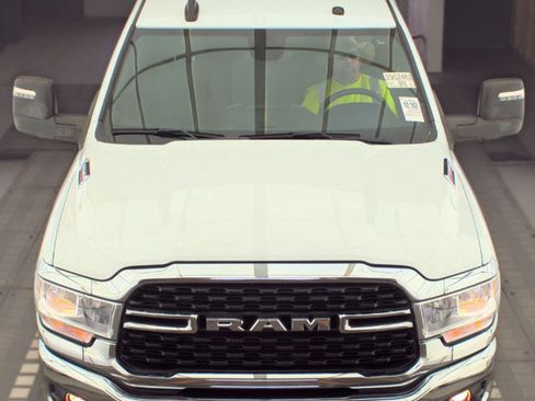 Used 2023 RAM 2500 Big Horn w/ Level 1 Equipment Group AWD/4WD image 3